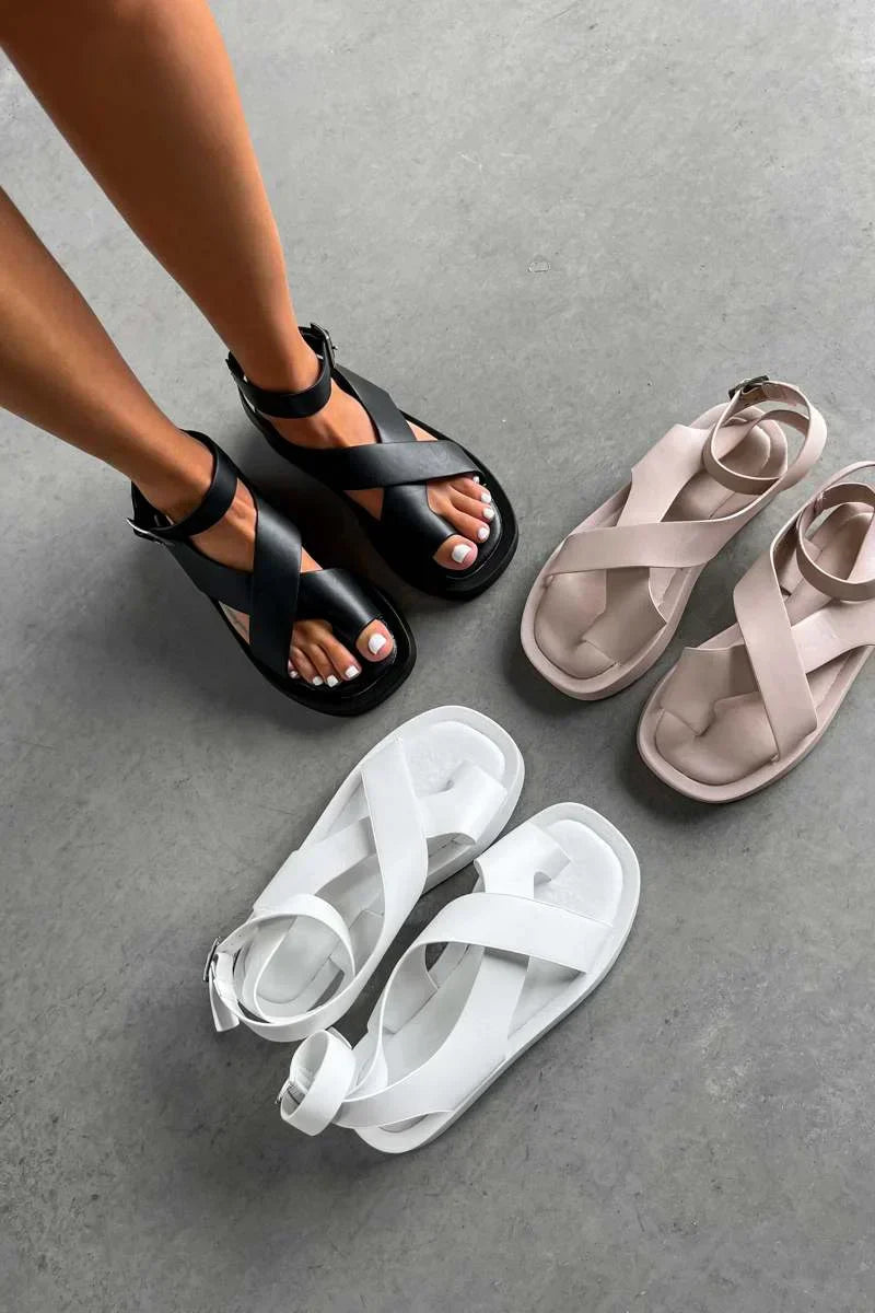 Petra Elegante &amp; Casual Sandalen