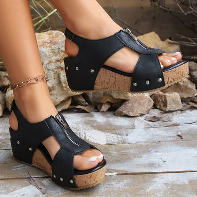 Zomer sandalen met rits en sleehakken