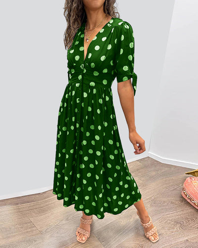 Monique | Elegante jurk met stippen