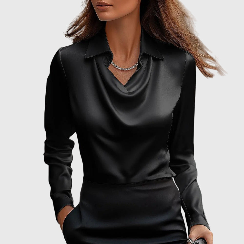 Sylvie | Blouse met luxe glans en geplooide halslijn