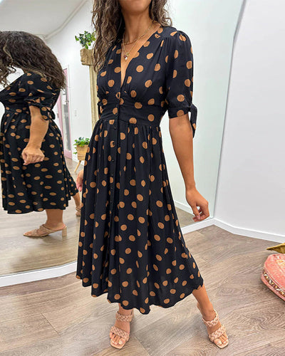 Monique | Elegante jurk met stippen