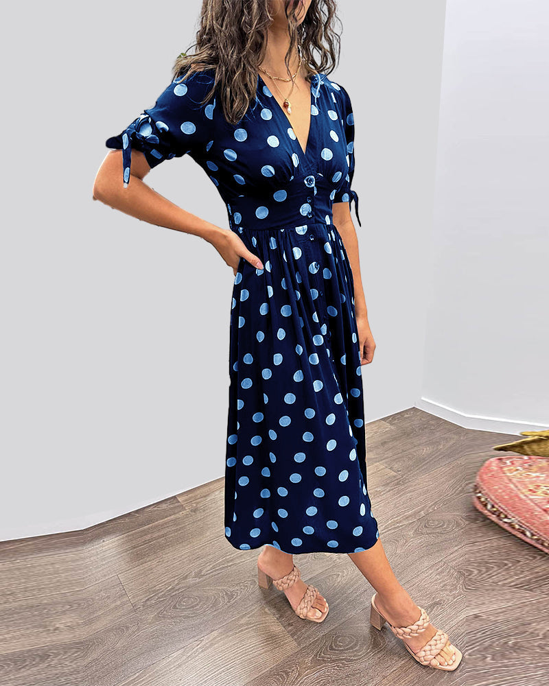 Monique | Elegante jurk met stippen