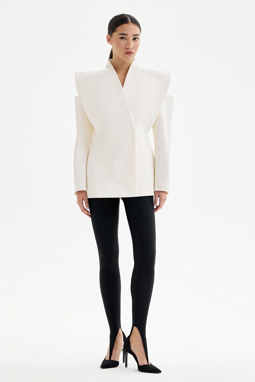 Valeria | Sculpturale schouderblazer 