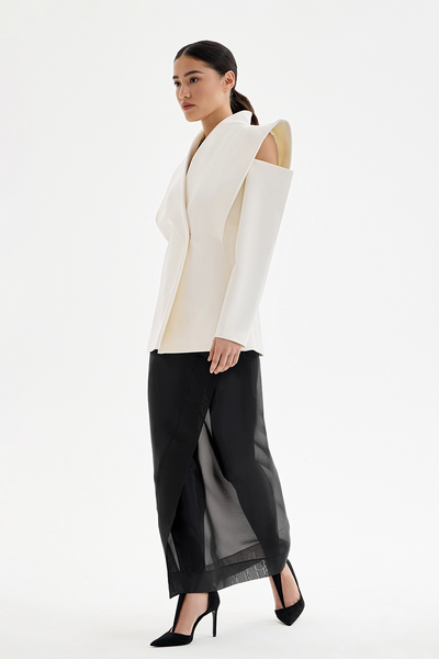 Valeria | Sculpturale schouderblazer 