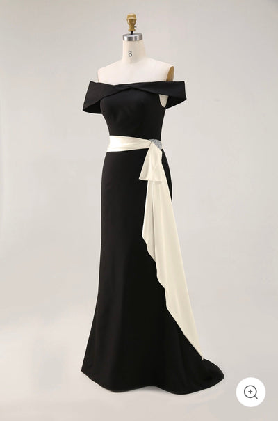 Seraphine | Luxe avondjurk met blote schouders