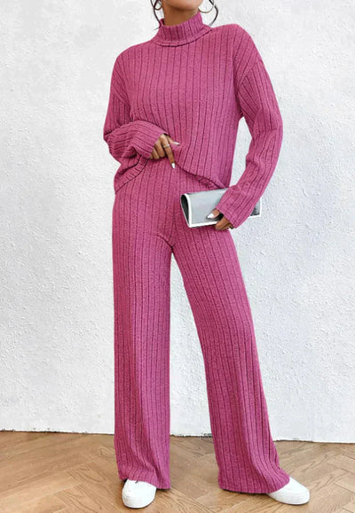 Margaux™ - gebreide broek en trui met coltrui voor dames