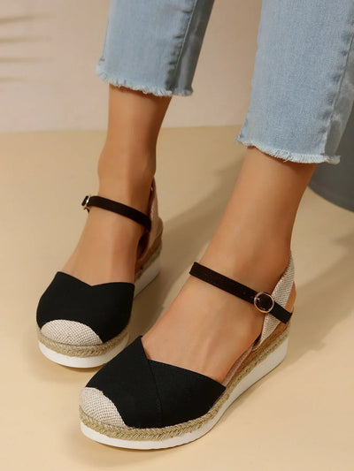 Courtney | Orthopedische sandalen met gesloten neus en sleehak voor dames