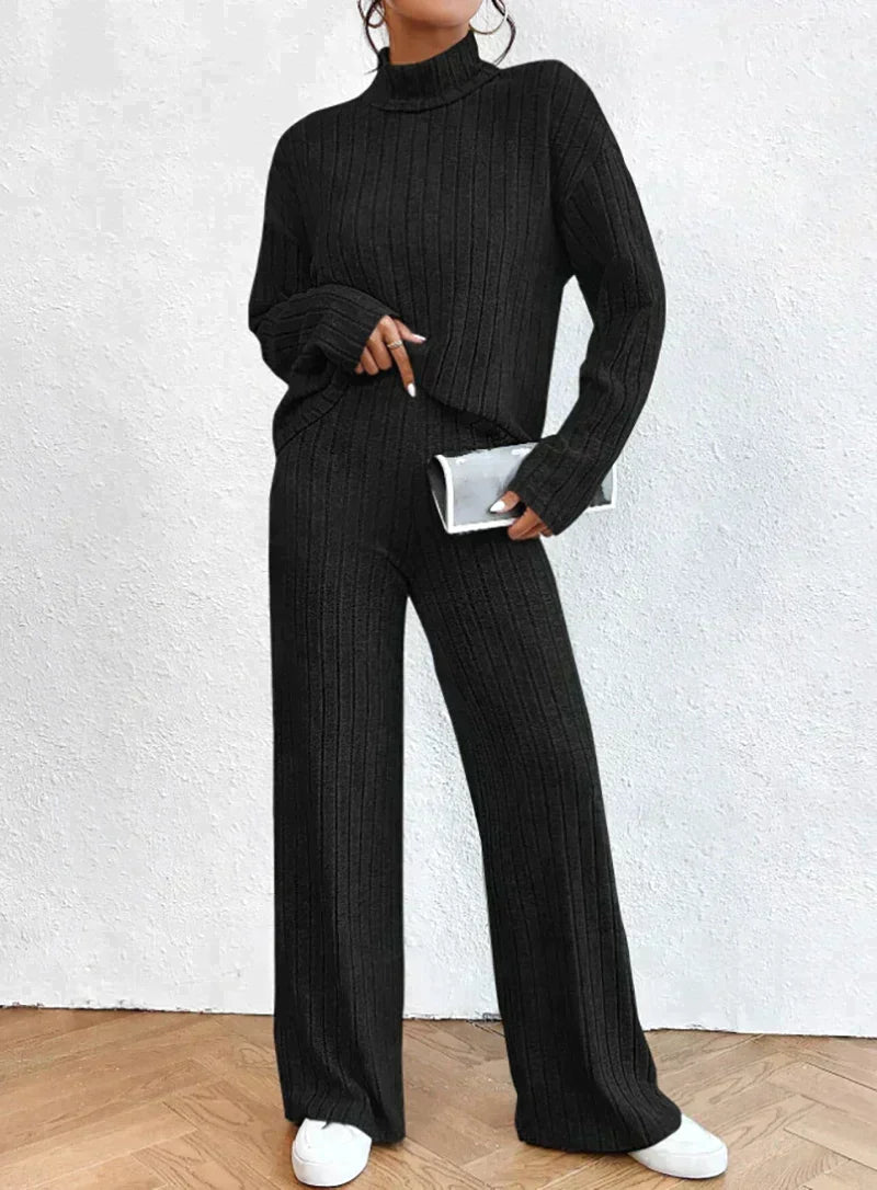 Margaux™ - gebreide broek en trui met coltrui voor dames