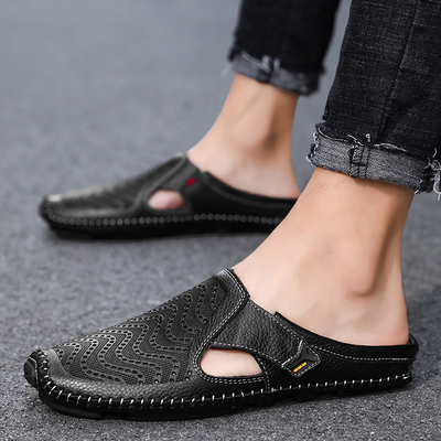 Ademende Italiaanse leren sandalen