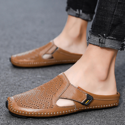 Ademende Italiaanse leren sandalen