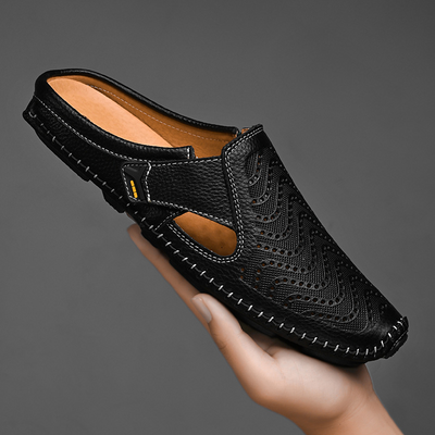 Ademende Italiaanse leren sandalen