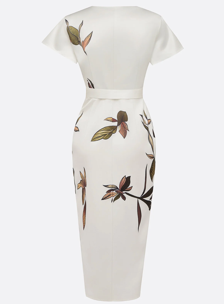 NOMI - Elegante witte satijnen jurk
