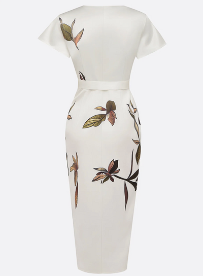 NOMI - Elegante witte satijnen jurk