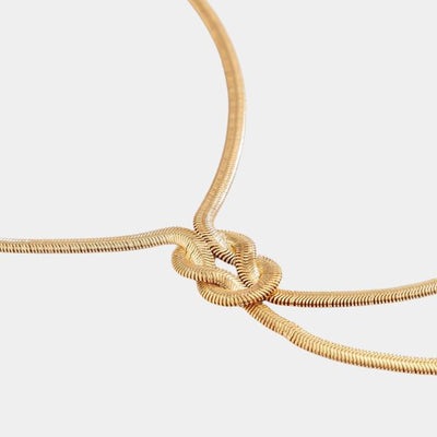 Adeline - Tailleketting met geometrische knoop