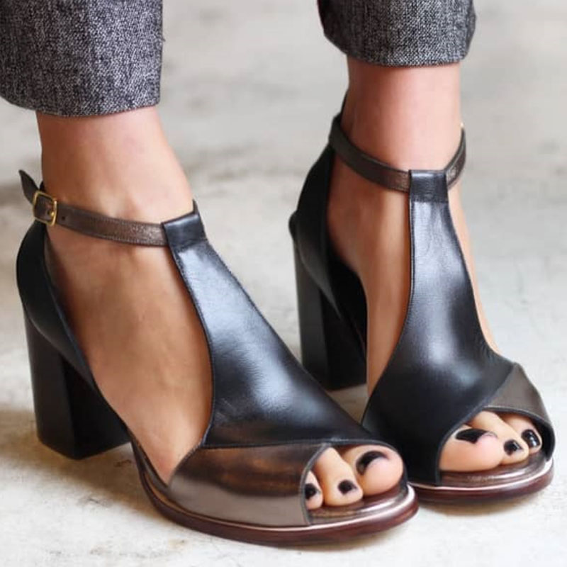 Nadaria | Zwarte patchwork sandalen met open teen en hak